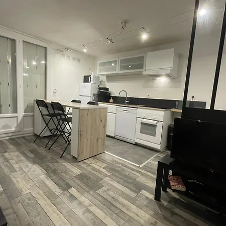 Apartment La Cardonille Avec Patio