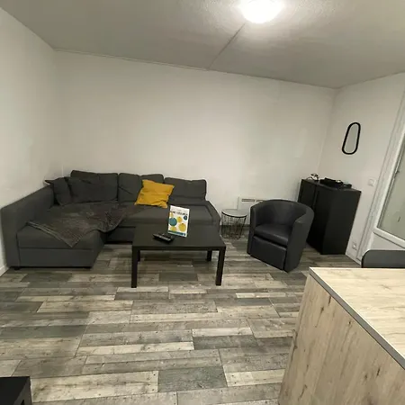 Apartment La Cardonille Avec Patio *
